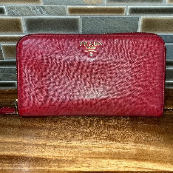 PRADA Red Saffiano Zip Around Wallet - Picture 1 of 12